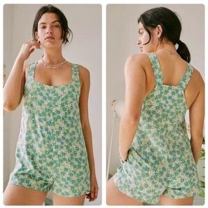Urban Outfitters Green Pocket Full Posey Floral Playsuit Romper Overalls